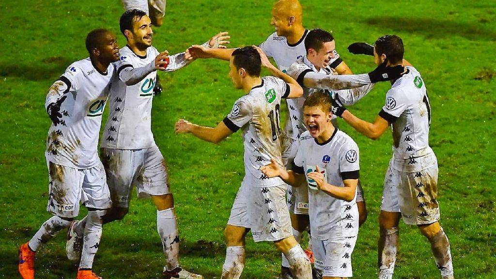 西亚联赛也 西亚联赛也