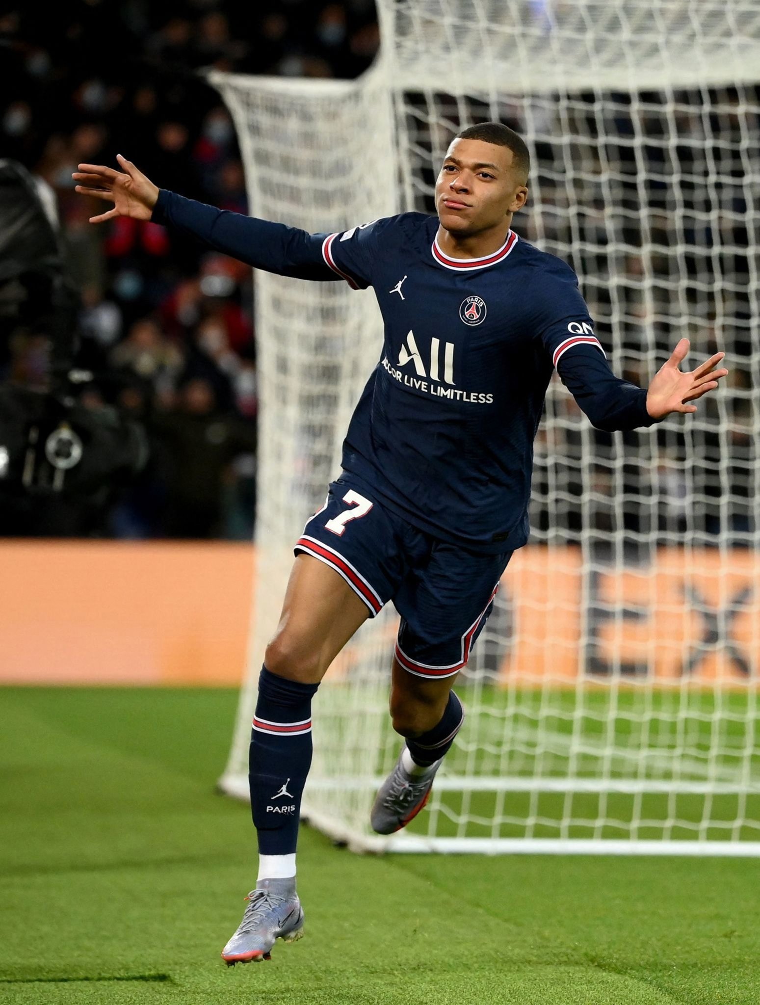 先锋与小龙 先锋与小龙