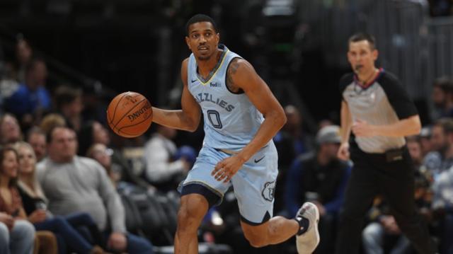 低位持球轰 低位持球轰